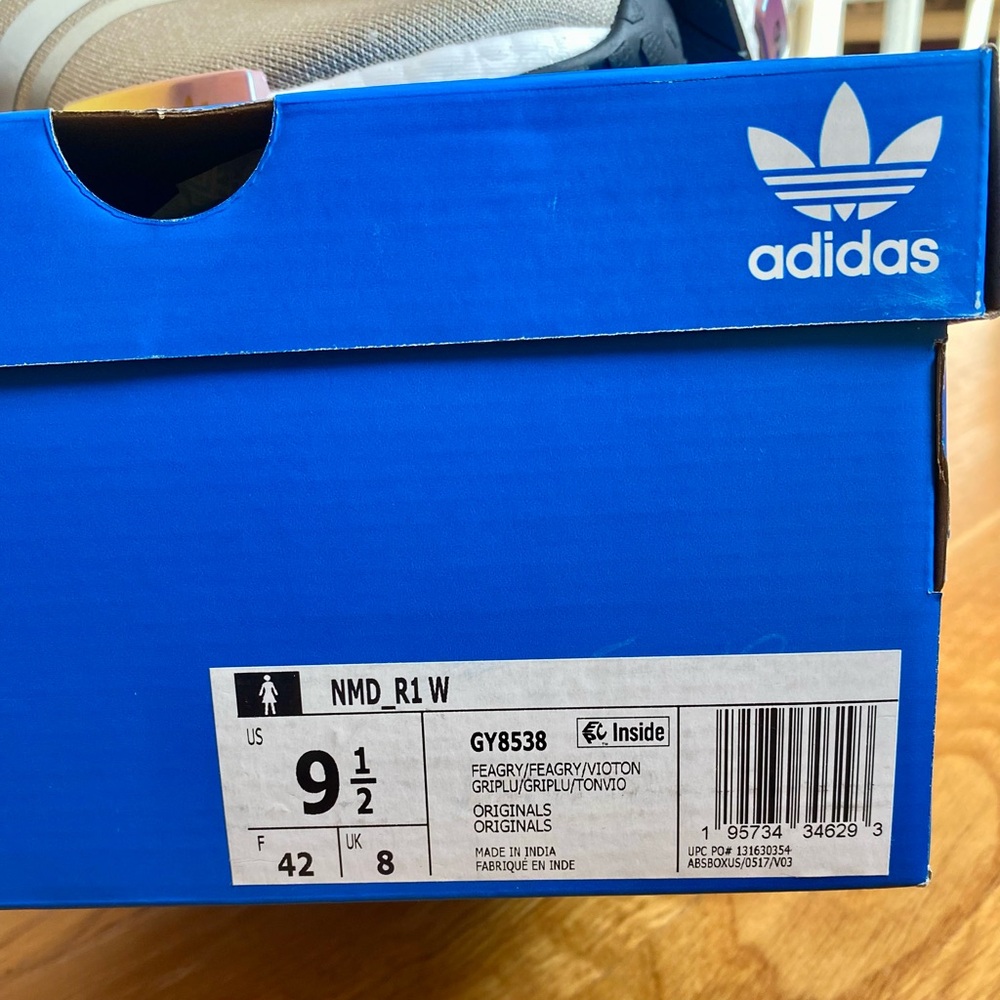 Adidas Women's Gray and Purple Athletic Sneakers - Picture 5 of 6